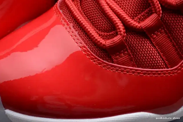 RetroGym 11 Red Air Jordan 378037-623 0524